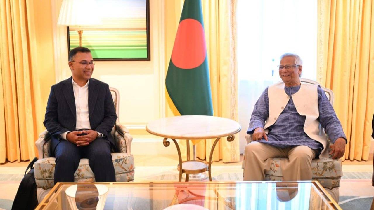 Yunus: মাথা চাড়া দিচ্ছে পুরনো বিপদ? ইউনূস-তারেক বৈঠকের পরে রাগ চড়ছে বাংলাদেশে
