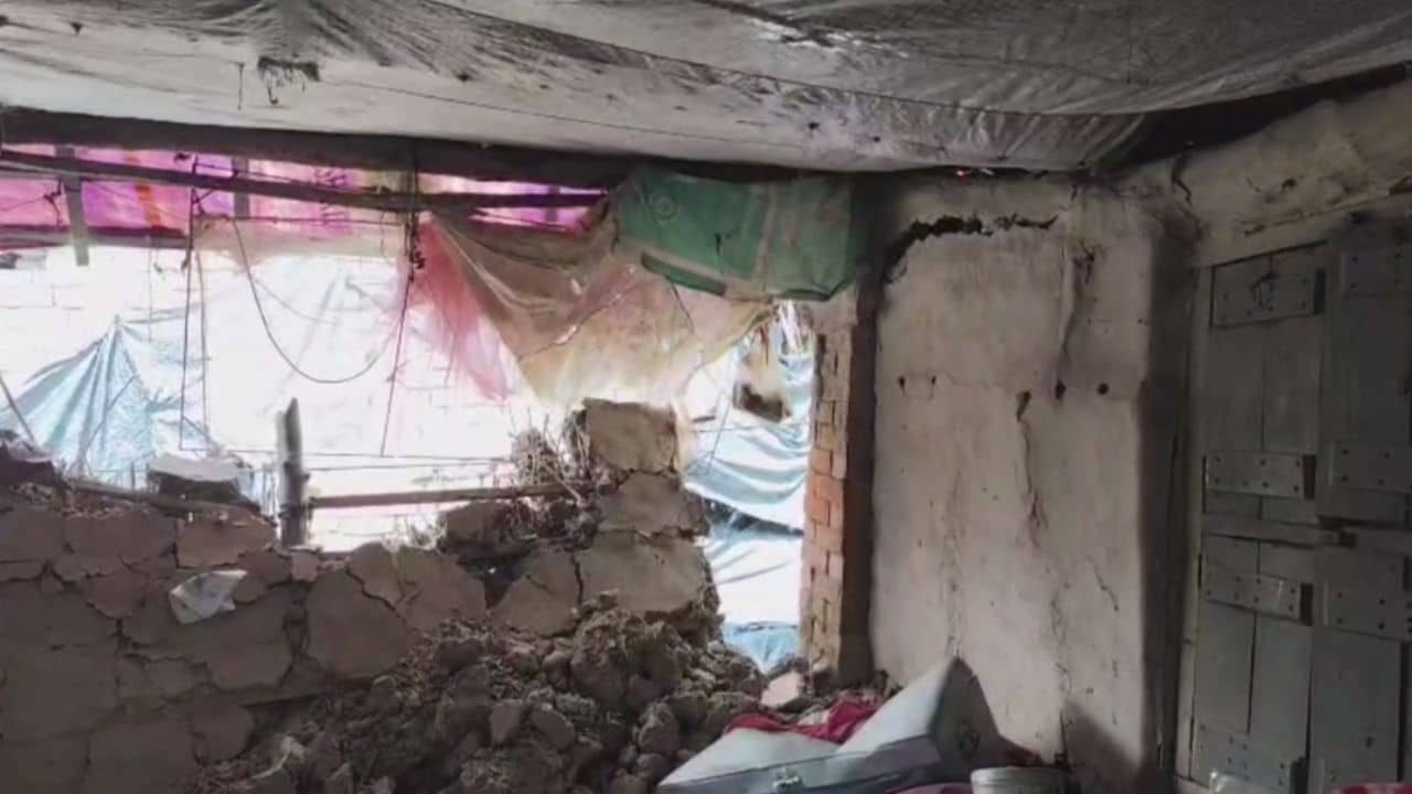 Kulpi news: হঠাৎ হুড়মুড় করে গেল ভেঙে, ঘুমের মধ্যেই শেষ বৃদ্ধ-বৃদ্ধা