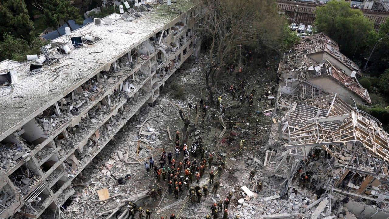 PIB Fact Check: ভারতের আকাশ ব্যবহার করে ইরানে ঢুকেছিল আমেরিকার বোমারু বিমান? সত্যিটা কী জানুন...