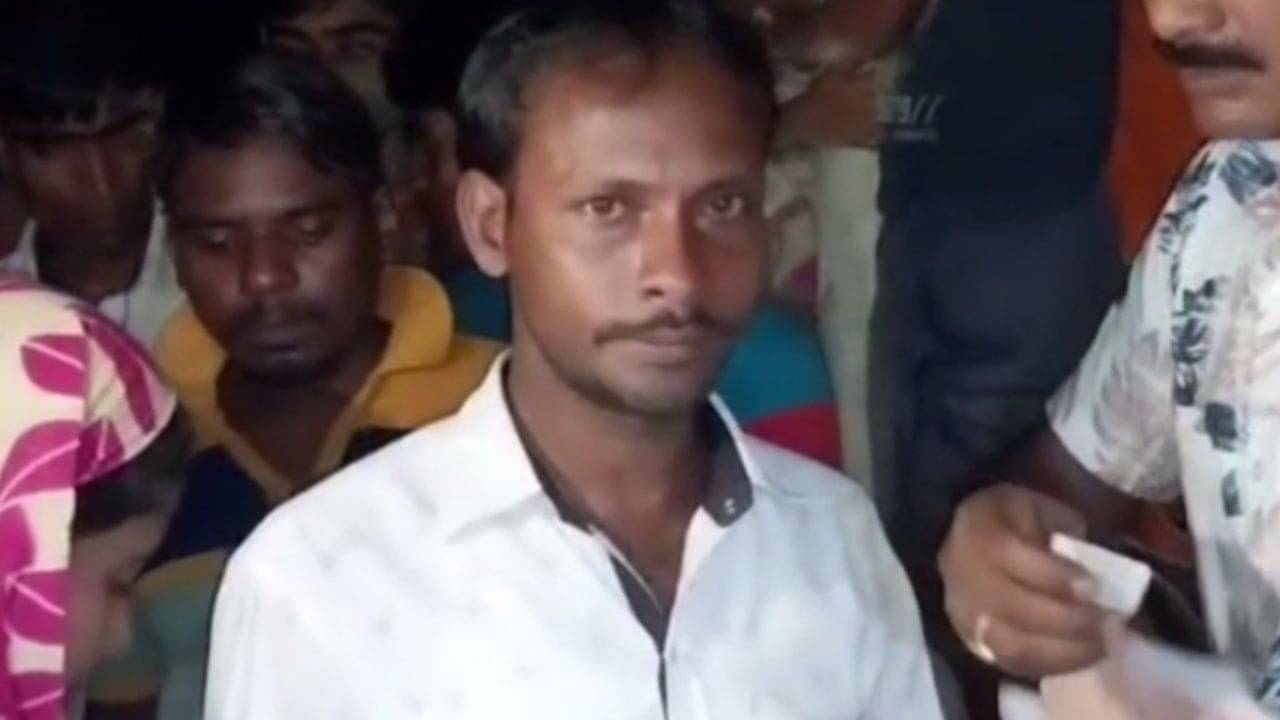 Lottery news: তিড়িক করে খুলে গেল দর্জির ভাগ্য, লটারি জিতে এখন কোটিপতি সুন্দরবনের মুজিবর