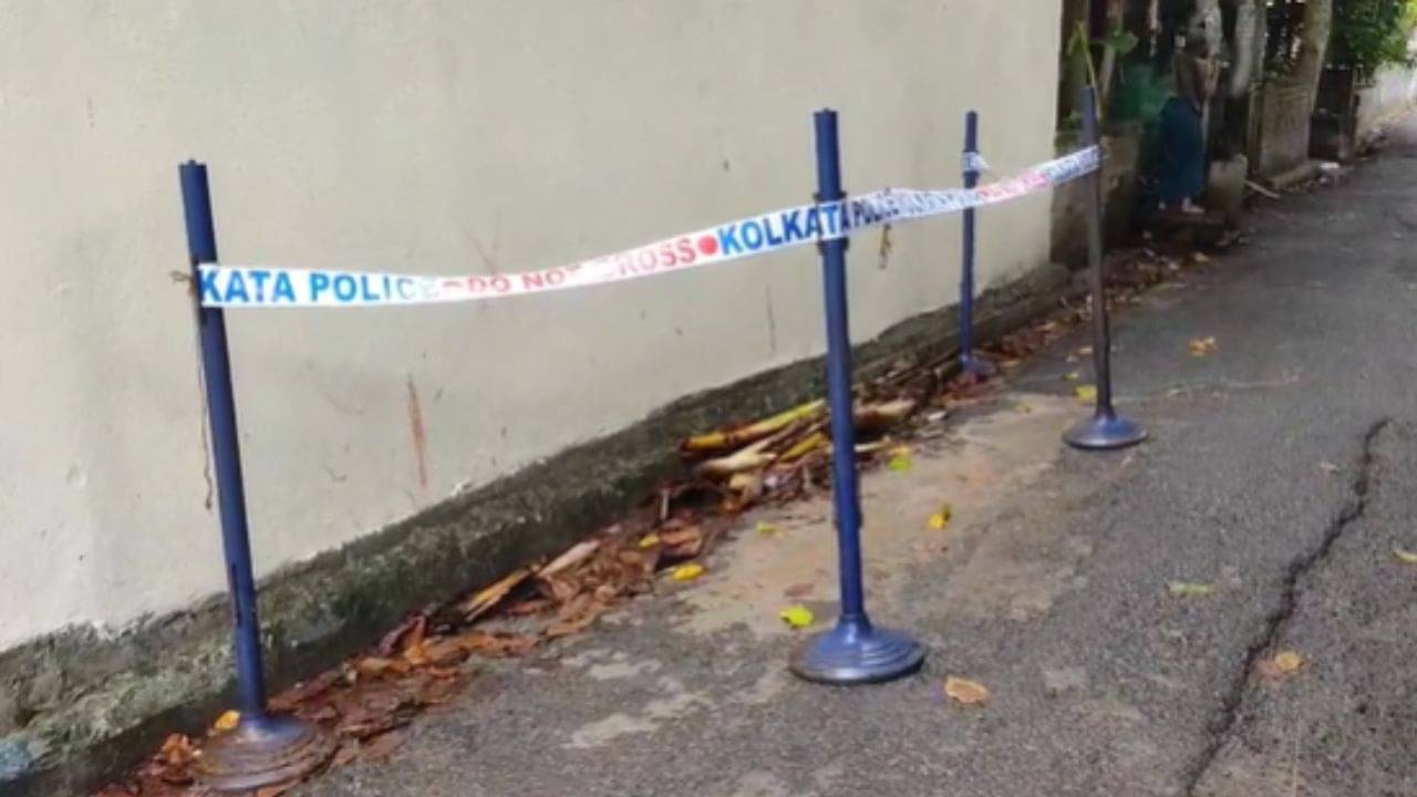 Parnasree: নকল সোনা বিক্রি নিয়ে ঝামেলা, পর্ণশ্রীতে পিটিয়ে খুনের অভিযোগ