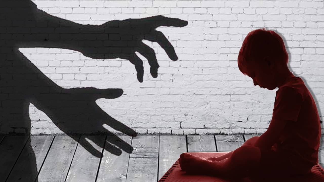 South 24 Parganas: প্রথমে যৌন নিগ্রহ করে ভিডিয়ো, তারপর সেই ভিডিয়ো দেখিয়ে নাবালিকাকে ধর্ষণের অভিযোগ