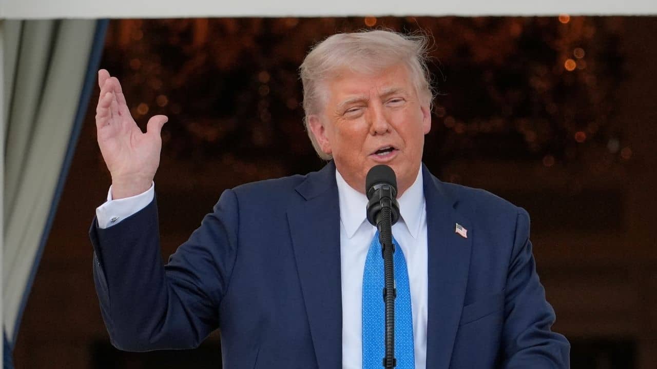 ইরানের উপরে আমেরিকাও হামলা করবে কি না, দুসপ্তাহে সিদ্ধান্ত নেবেন ট্রাম্প! এই ১৪ দিন কী দেখবেন?