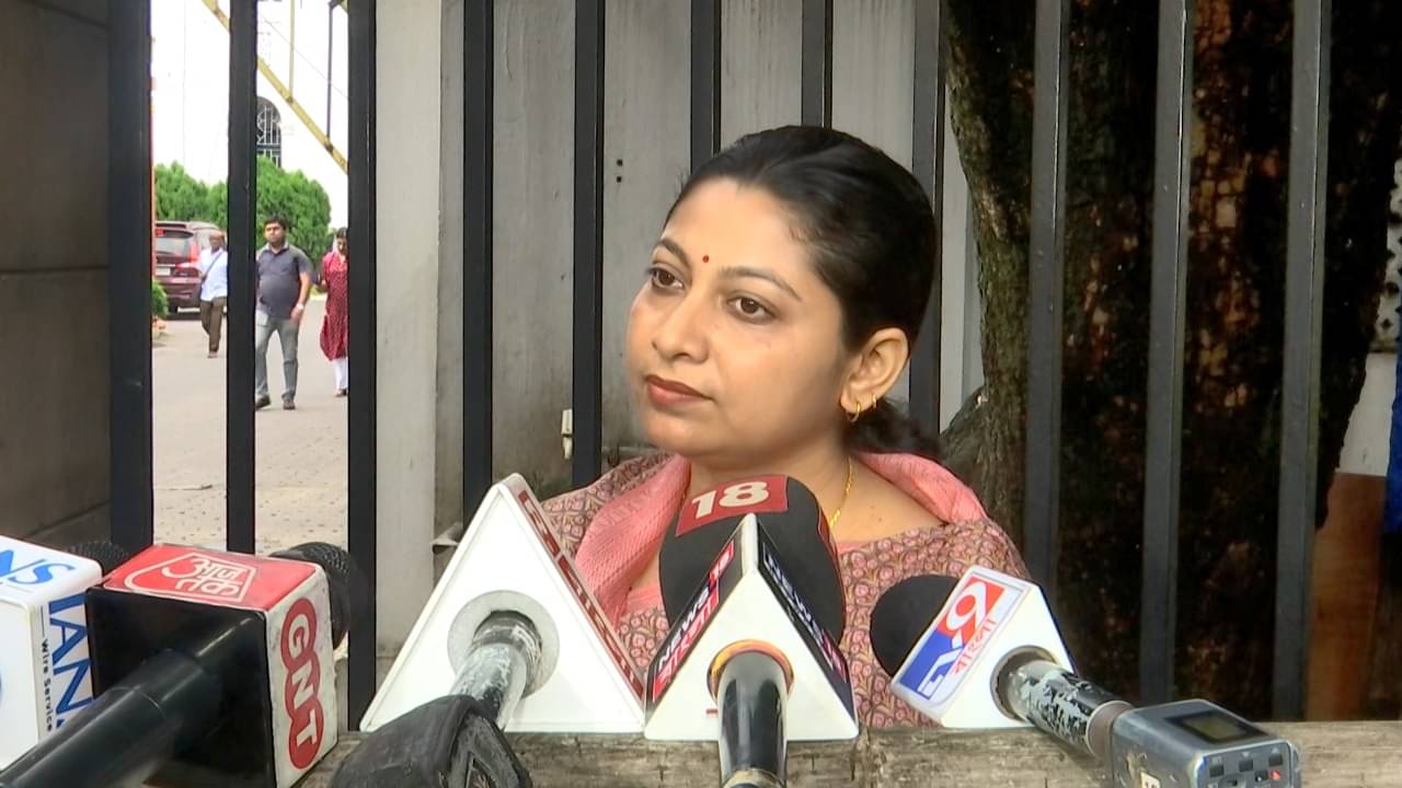 Alifa Ahmed: ‘খুব তাড়াতাড়ি ওদের বাড়িতে যাব’, তামান্নার মৃত্যুর পর প্রায় ২০০ ঘণ্টা পরে বললেন তৃণমূলের নতুন MLA আলিফা