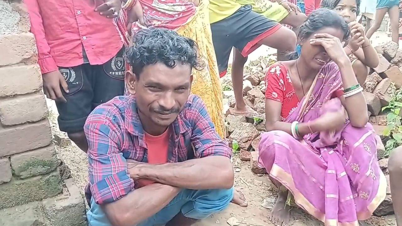 Bankura: দরজা খোলা, ঘরেতে বাবা-মার মাঝখানে শুয়েছিল দুধের শিশু, ভোর চারটের সময় হাওয়া