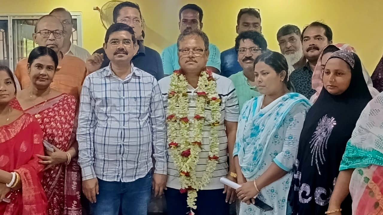 Panchayat: এ কী কাণ্ড! দু’বছরও পূর্ণ হল না, তার আগেই উপপ্রধান বদলে গেল ভাঙড়ে