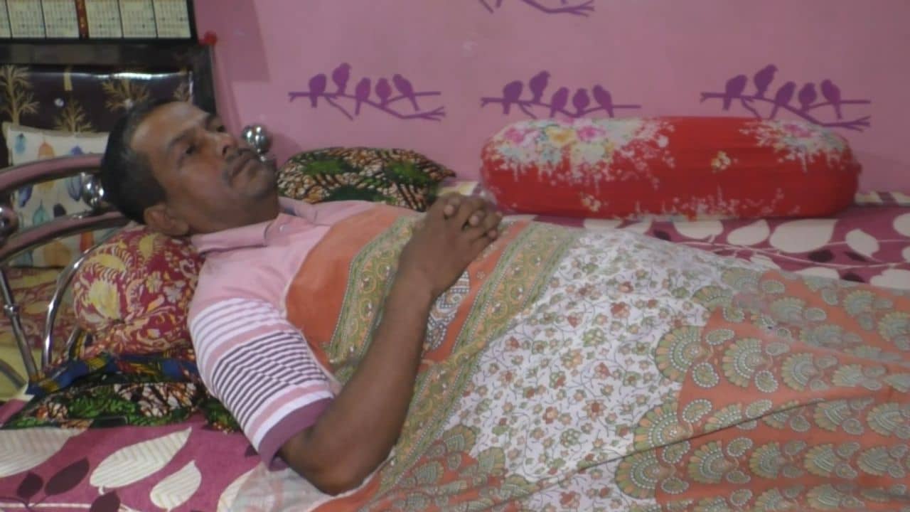 Panihati: এমনও হয়! স্বাস্থ্য সাথীতে মেলে না হার্নিয়ার অপারেশনের টাকা, তাই অ্যাপেন্ডিক্স অপারেশন করলেন ডাক্তার!