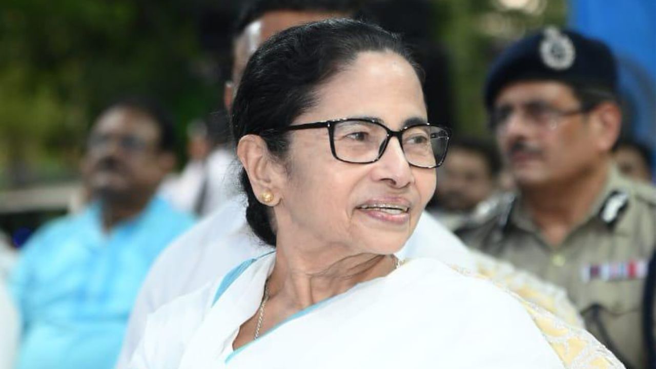 CM Mamata Banerjee: এবার NRC নিয়ে গান বাঁধলেন মুখ্যমন্ত্রী