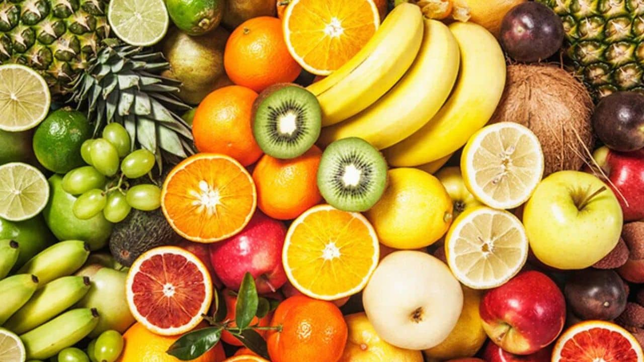Health News: বর্ষাকালে রোগ প্রতিরোধ ক্ষমতা বাড়াতে হলে খেতে হবে যেসব ফল
