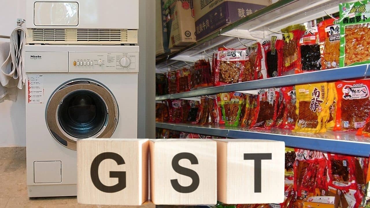 ১২ শতাংশের GST-তে বিরাট কাটছাঁট, খাবার থেকে ফিল্টার-ভ্যাকুম ক্লিনার, কী কী জিনিসের দাম কমবে?