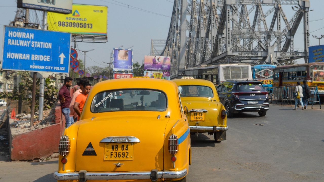 India HSRP Number Plate Rule: ভারতে গাড়ির ৯ ধরনের নম্বর প্লেট হয়! জানতেন? India HSRP Number Plate Rule: ভারতে গাড়ির ৯ ধরনের নম্বর প্লেট হয়! জানতেন?