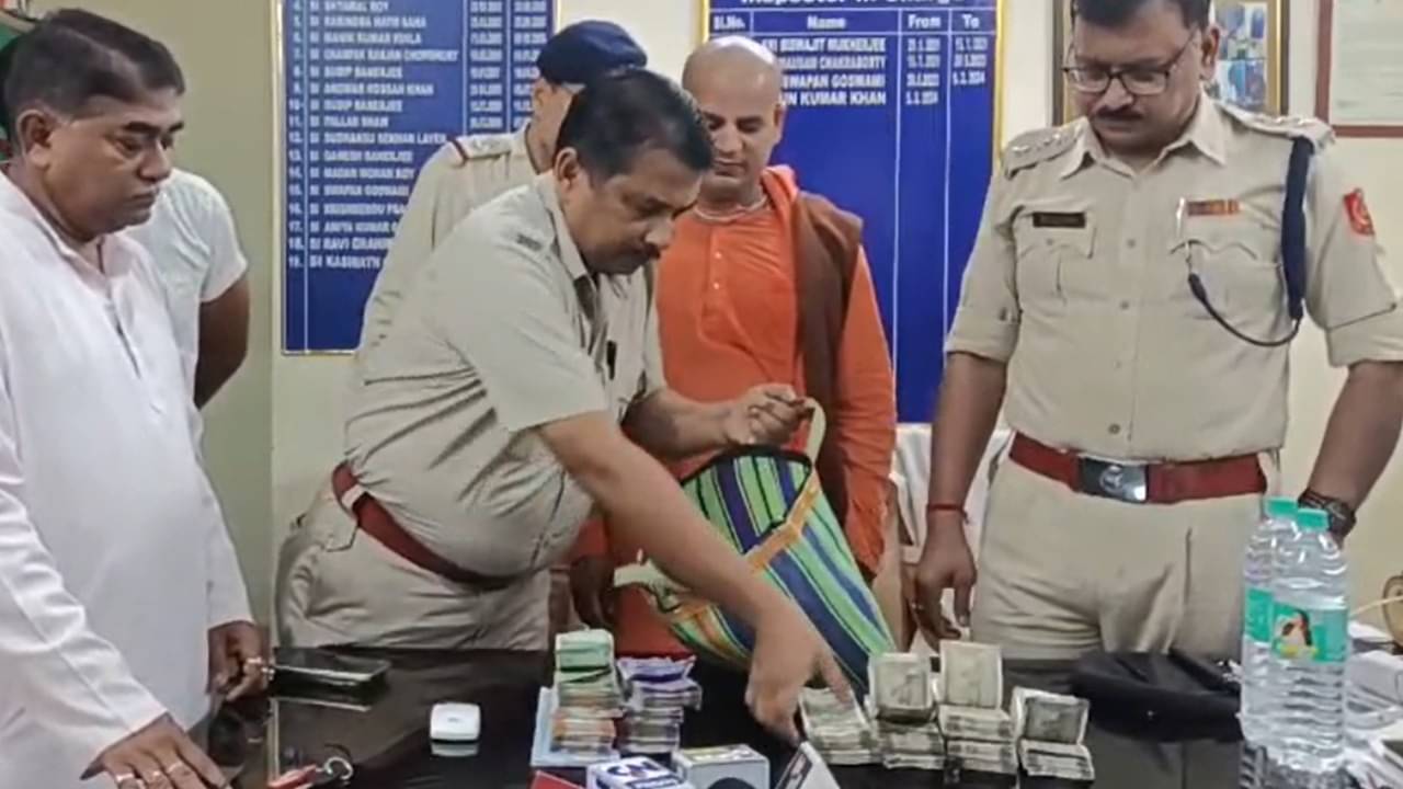 ISKCON: খোয়া গিয়েছিল রথযাত্রায় পাওয়া ৭ লক্ষের ডোনেশন! বাইকের নম্বর ট্র্যাক করে ২৪ ঘণ্টার মধ্যে উদ্ধার করে ইস্কনের প্রভুর হাতে তুলে দিল পুলিশ