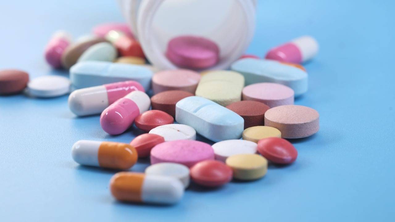 Medicine Price: ডায়াবেটিস থেকে হার্ট ডিজিজ, ৩৫টি ওষুধের দাম কমল, স্বস্তি মধ্যবিত্তের