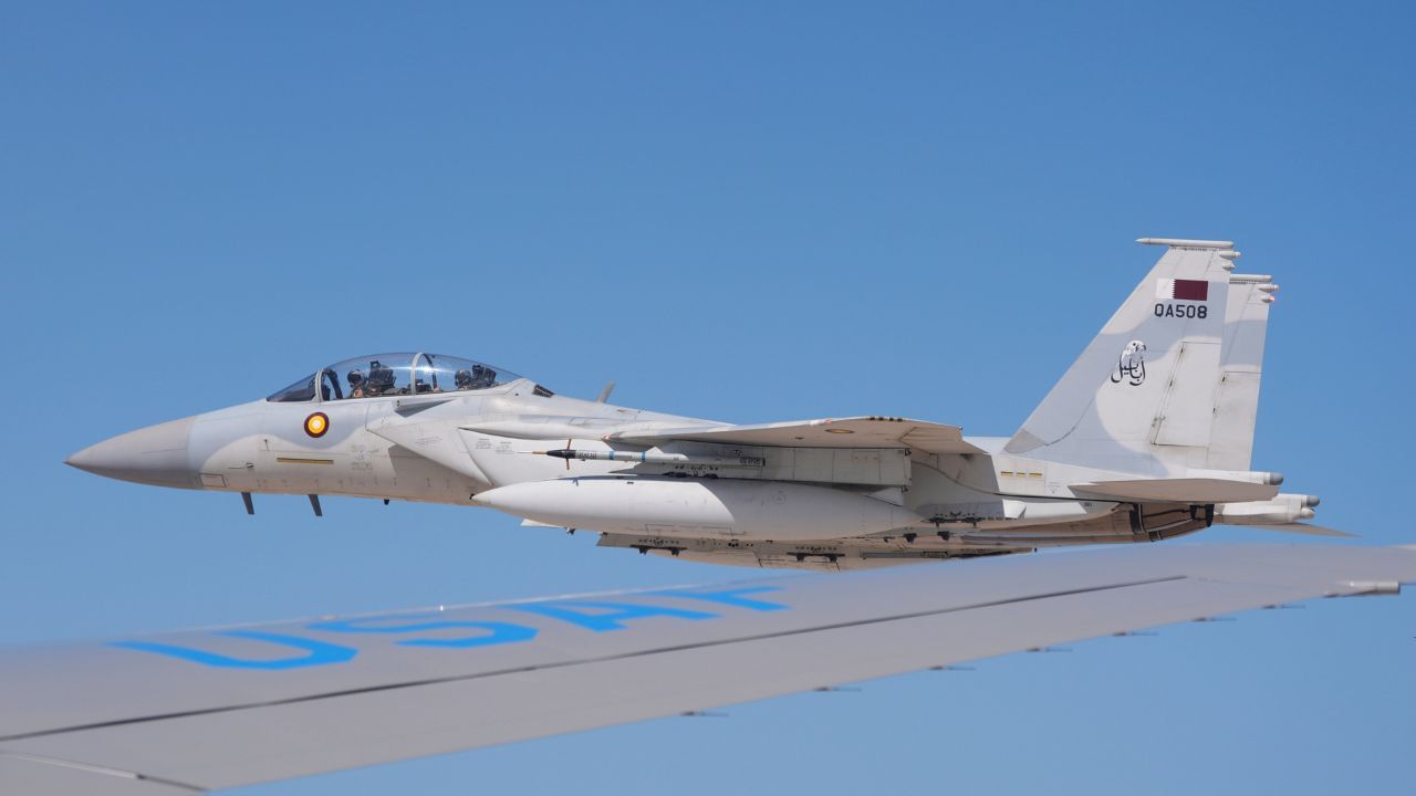 Job Vacancy: কর্নেল সোফিয়া কুরেশির মতো বায়ুসেনায় কাজ করতে চান? সুযোগ দিচ্ছে ভারতীয় বায়ুসেনা