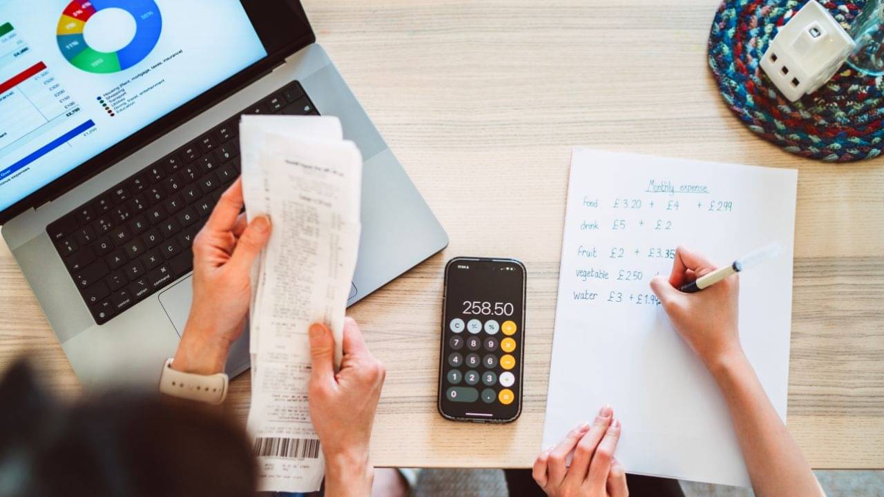 Investment Tips: বিনিয়োগ করতে মেনে চলুন এই ৬ টিপস, দারুণ রিটার্ন পাবেন আপনি!