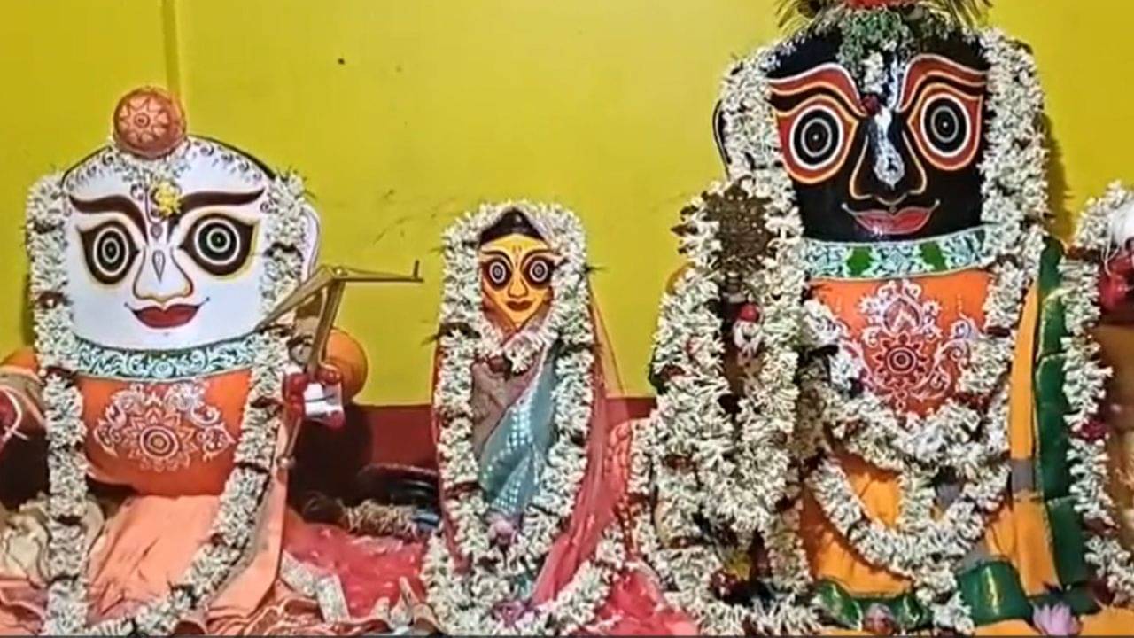 Hooghly: দাঁড়িয়ে রইল পুলিশ, উল্টোরথের আগের রাতেই দরজা ভেঙে প্রভু জগন্নাথের ভান্ডার লুঠ