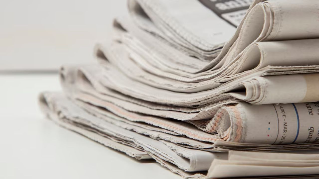 পুরনো খবরের কাগজ বিক্রি করে দিচ্ছেন? বরং কাজে লাগান এভাবে পুরনো খবরের কাগজ বিক্রি করে দিচ্ছেন? বরং কাজে লাগান এভাবে