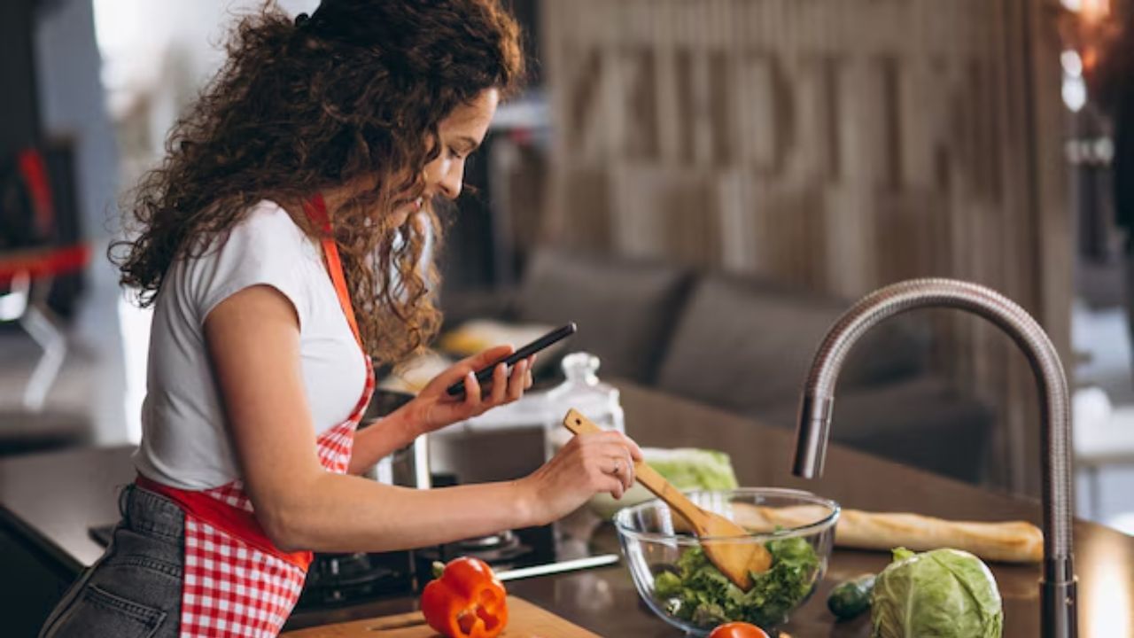 রান্নায় দিন এই তিন জিনিস, গ্যাসট্রিকের সমস্যা কাছেও ঘেঁষবে না রান্নায় দিন এই তিন জিনিস, গ্যাসট্রিকের সমস্যা কাছেও ঘেঁষবে না