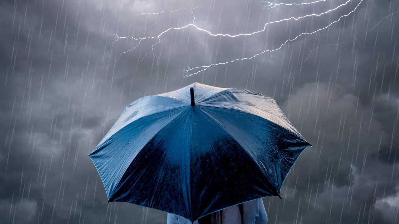 Record Rainfall: গত ৫ বছরে যা হয়নি তাই হয়ে গেল এবার! বড় রেকর্ড গড়ে খেলাটাই ঘুরিয়ে দিল বৃষ্টি