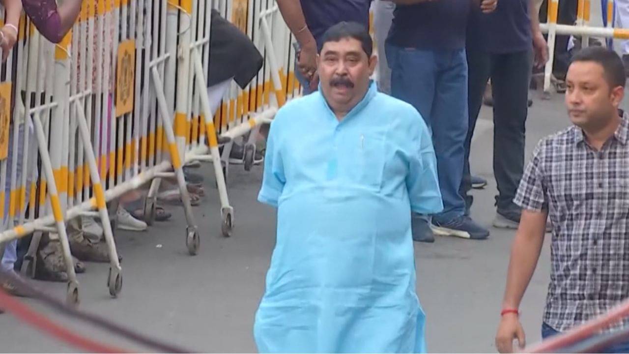 Anubrata Mondal: মমতার সঙ্গে সাক্ষাতের পর কেষ্টর প্রত্যাবর্তন! নাকি সবটাই ভারসাম্যের অঙ্ক কষল তৃণমূল