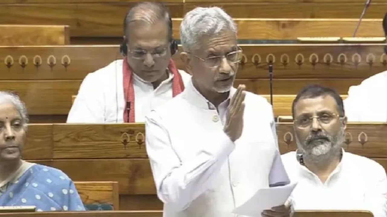 ট্রাম্পের সঙ্গে মোদীর কথাই হয়নি, মধ্যস্থতা নিয়ে আবারও মুখ খুললেন জয়শঙ্কর