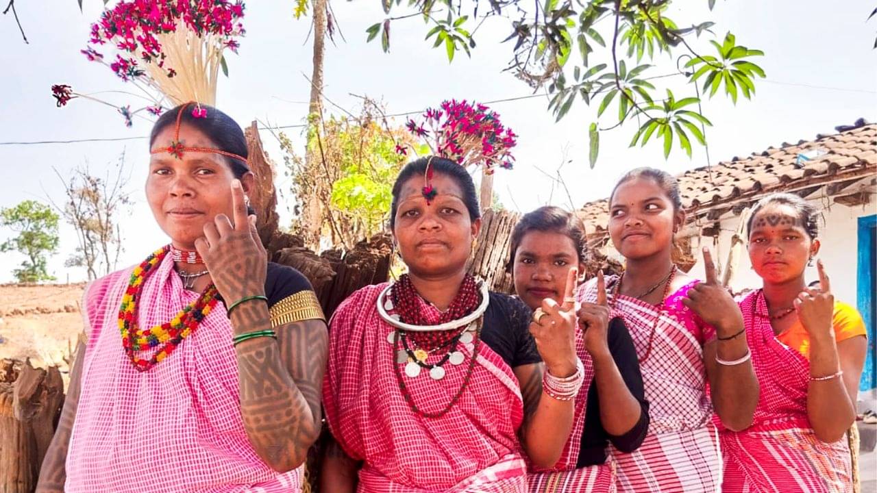 Tribal Family: পিছিয়ে পড়া পরিবারেও পৌঁছে যাবে ডিজিটাল শিক্ষার আলো, বড় উদ্যোগ কেন্দ্রের