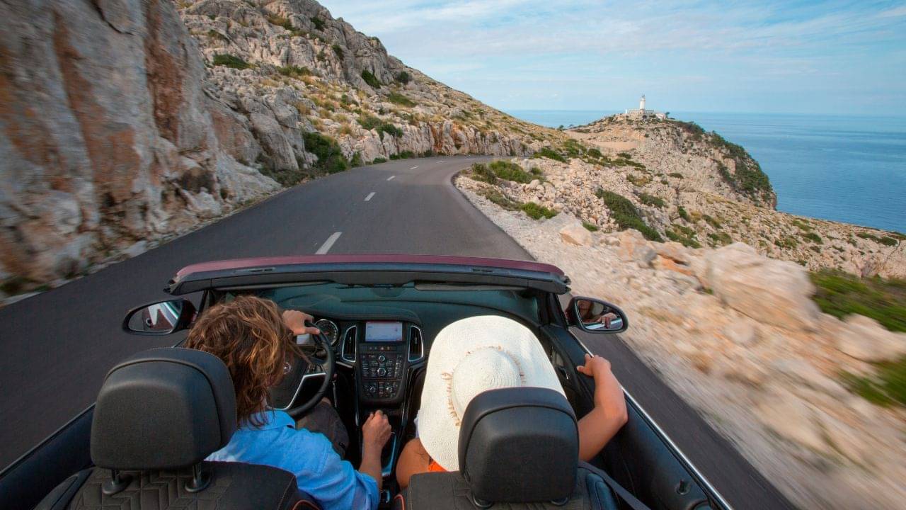 Indian Driving License থাকলেই হল, এই সব দেশে গাড়ি চালাতে পারবেন আপনিও!