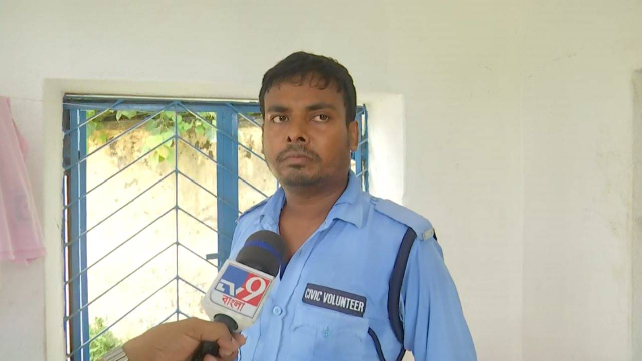 Malda Airport: এক গোটা বিমানবন্দরের দায়িত্বে সিভিক ভলান্টিয়র! বাংলায় হচ্ছেটা কী?