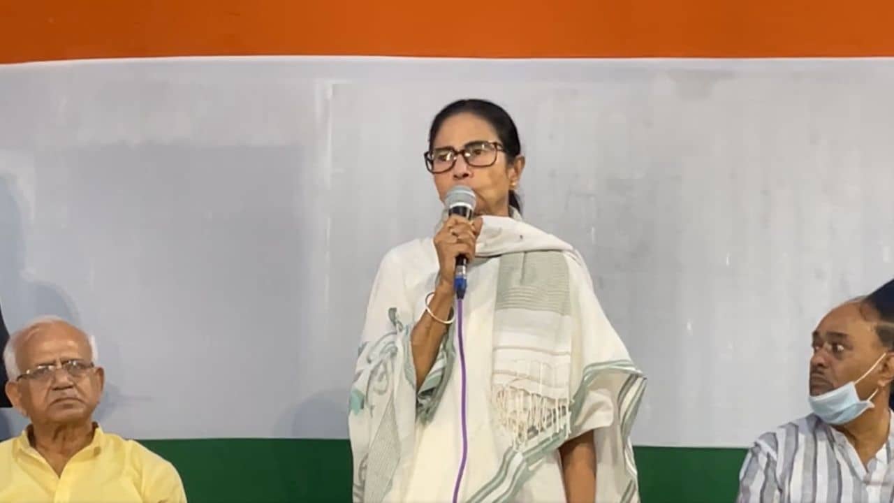 Mamata Banerjee: ধর্মতলাতেই কেন শহিদ দিবসের সমাবেশ? স্পষ্ট করলেন মমতা