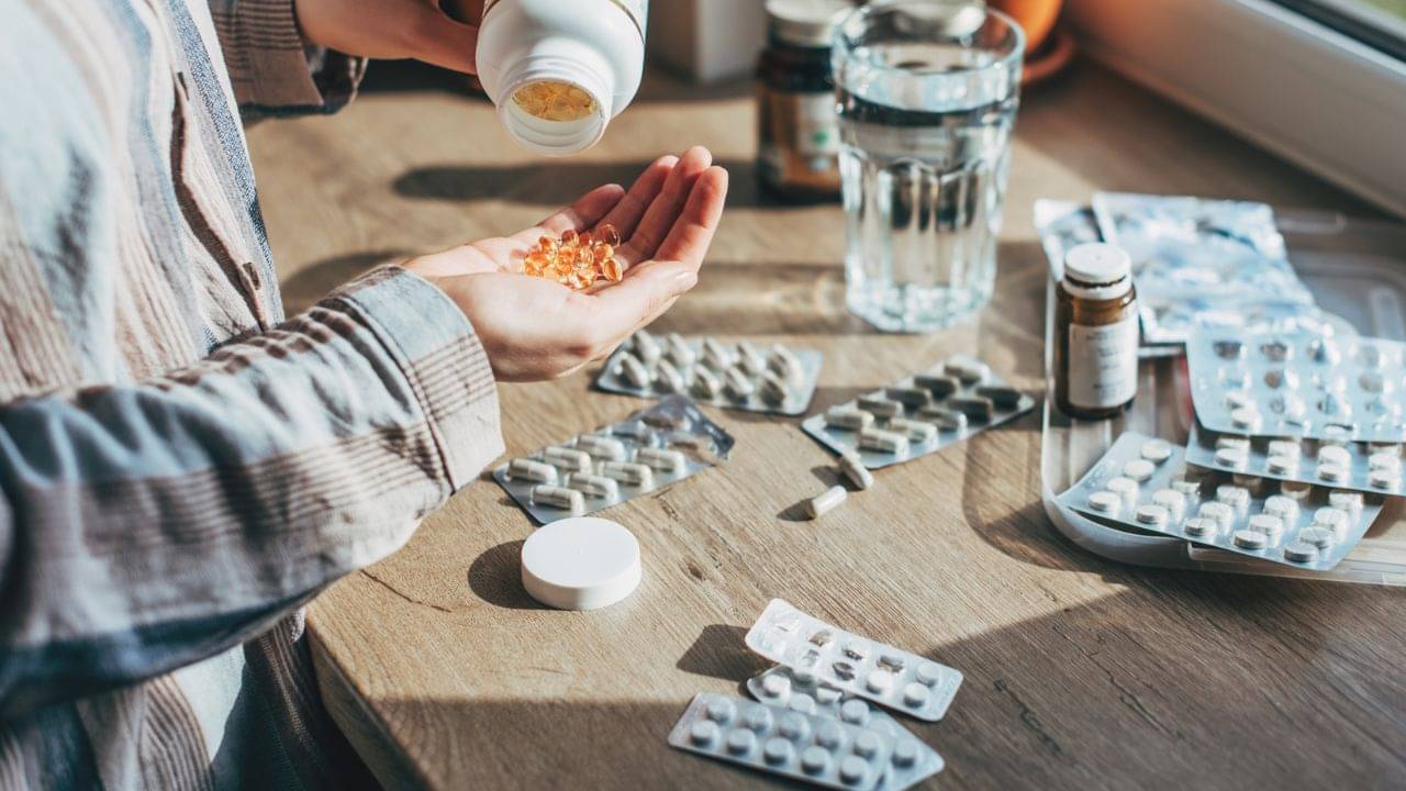 Expired Medicine: মেয়াদ উত্তীর্ণ ওষুধ আর রাখতে পারবেন না বাড়িতে, বিরাট নির্দেশিকা জারি করল CDSCO!