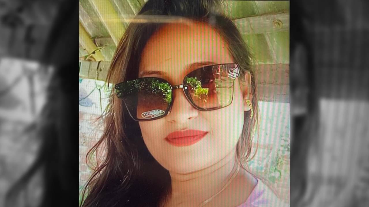 Maheshtala: মধ্য়রাতে স্বামীর কাছে আসে ফোন...মহরমে রাতে গলির মুখে গিয়ে স্ত্রীর অবস্থা দেখে স্তম্ভিত ব্যক্তি