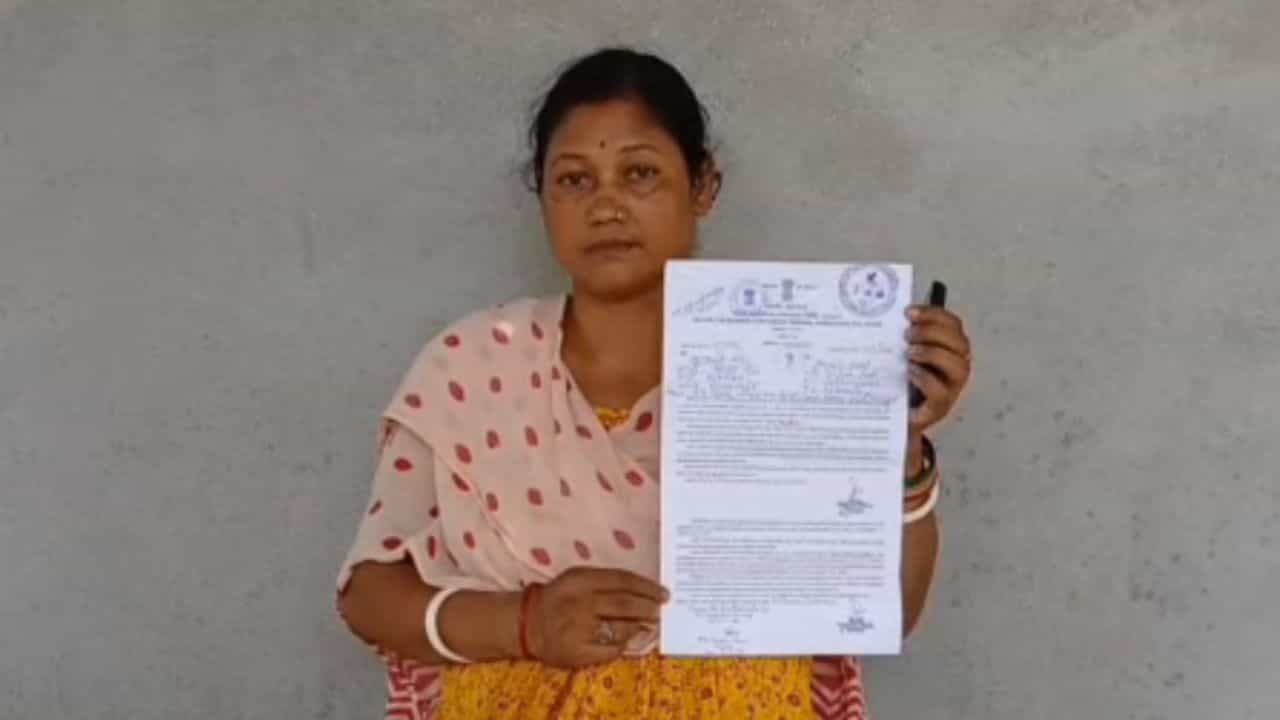 NRC: ফের বাংলায় এল NRC-র নোটিস, এবার কোথায়? NRC: ফের বাংলায় এল NRC-র নোটিস, এবার কোথায়?