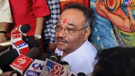 দিলীপের নাম শুনেই শমীক বললেন, 'উত্তর না দেওয়ার অধিকার আছে' দিলীপের নাম শুনেই শমীক বললেন, 'উত্তর না দেওয়ার অধিকার আছে'