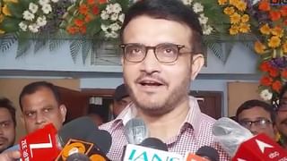 বাংলাভাষীদের অত্যাচার নিয়ে মুখ খুললেন সৌরভ