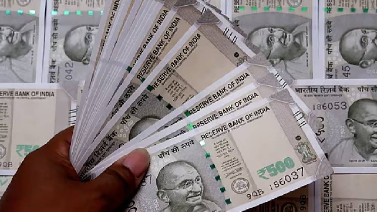 8th Pay Comission: ১৮ হাজার থেকে একলাফে বেতন ৫৪ হাজার! অষ্টম কমিশনে জোর জল্পনা