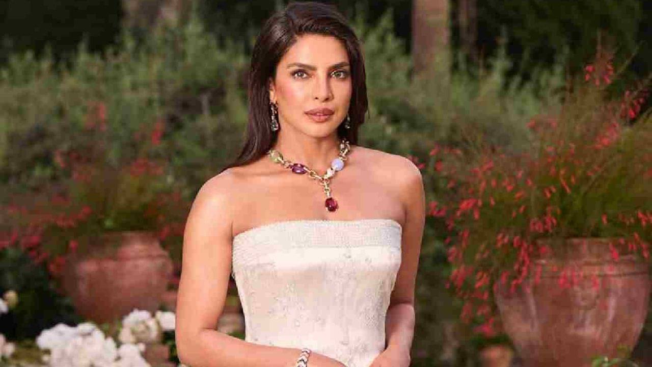 ভারতে কেনা সব সম্পত্তি বিক্রি করলেন প্রিয়াঙ্কা চোপড়া! জানেন দেশিগার্লের ব্যাঙ্কে কত টাকা ঢুকল?