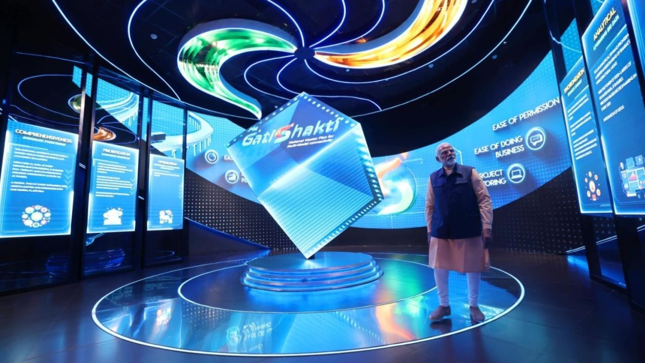 PM Modi: ১০ বছরে কতটা পথ হাঁটল ডিজিটাল ভারত, কলম ধরে 'মন কি বাত' লিখলেন মোদী PM Modi: ১০ বছরে কতটা পথ হাঁটল ডিজিটাল ভারত, কলম ধরে 'মন কি বাত' লিখলেন মোদী