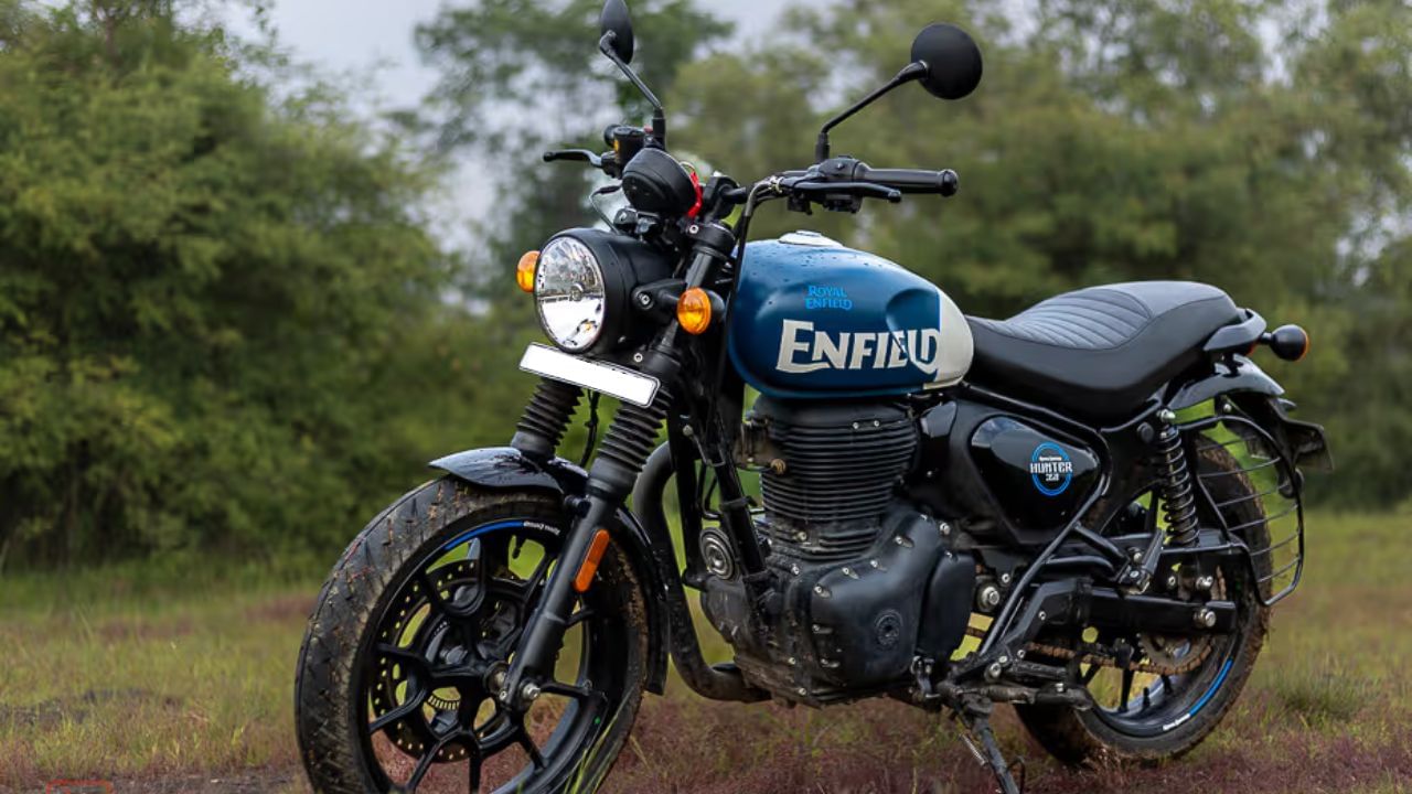 Hero, TVS, Bajaj, Royal Enfield, Yamaha-এর দারুণ বাইক ২ লাখের মধ্যে, দেখলে ধাঁধিয়ে যাবে চোখ! Hero, TVS, Bajaj, Royal Enfield, Yamaha-এর দারুণ বাইক ২ লাখের মধ্যে, দেখলে ধাঁধিয়ে যাবে চোখ!