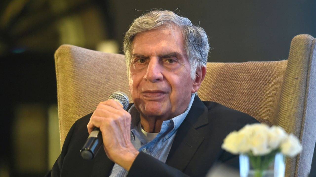 Ratan Tata-র নিজের ভাই, পারিবারিক ব্যবসায় আগ্রহী নন, থাকেন দুই কামরার ফ্ল্যাটে!