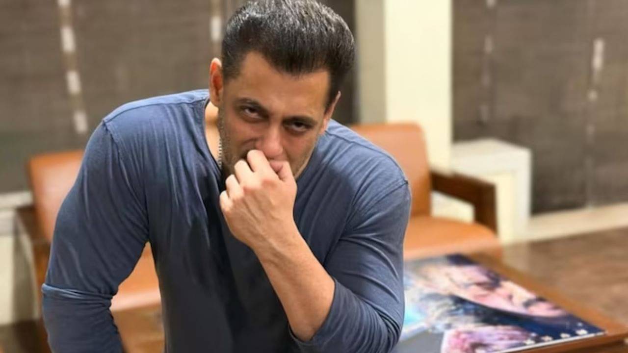 রাতবিরেতে আচমকা পোস্ট সলমনের, বলিউডকে কোন বার্তা দিলেন ভাইজান?