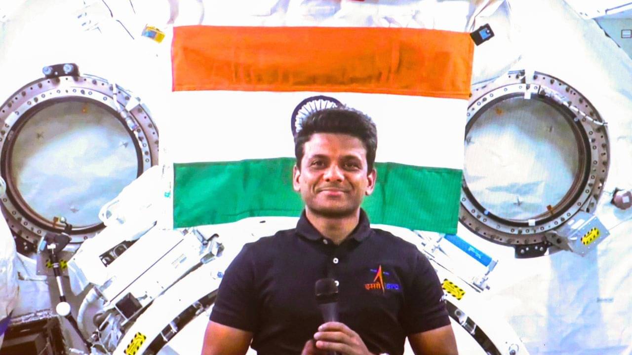 Shubhanshu Shukla, Insurance: মহাকাশে শুভাংশু, তাঁর জন্য হয়েছে প্রায় ৭০০ কোটির বিমা!