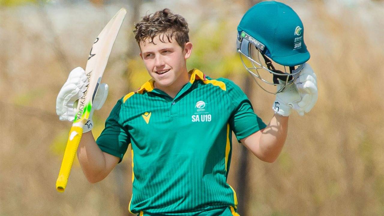 Cricket Record: বিশ্বের প্রথম ব্যাটার! ডাবল সেঞ্চুরির ইতিহাস প্রোটিয়া তরুণের