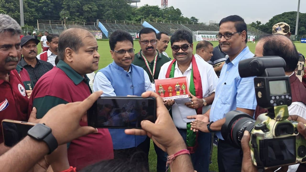 Mohun Bagan Day: বিভেদ ভুলে সদস্যদের ফের এক হওয়ার বার্তা সৃঞ্জয়-দেবাশিসের