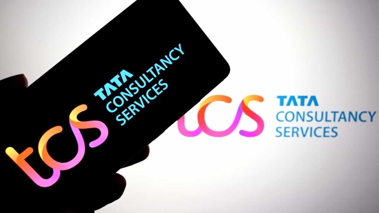 ছাঁটাই বিতর্কের মাঝেই TCS-র কর্মীদের জন্য বড় খবর, ১ সেপ্টেম্বর থেকে..., সরাসরি প্রভাব পড়বে জীবনে ছাঁটাই বিতর্কের মাঝেই TCS-র কর্মীদের জন্য বড় খবর, ১ সেপ্টেম্বর থেকে..., সরাসরি প্রভাব পড়বে জীবনে