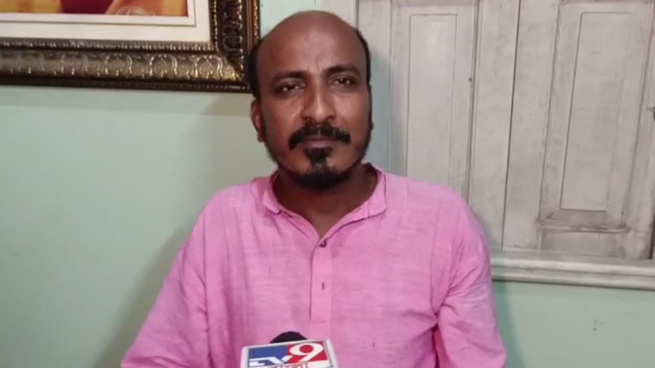 TMC Leader Expelled: NIA দাবি করা তৃণমূল নেতাকে সারা জীবনের জন্য বহিষ্কার করল দল TMC Leader Expelled: NIA দাবি করা তৃণমূল নেতাকে সারা জীবনের জন্য বহিষ্কার করল দল