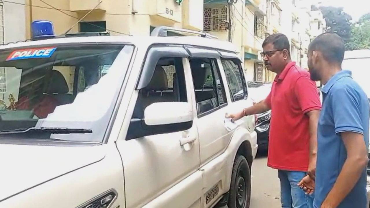 Trading Fraud: ট্রেডিংয়ে টাকা বাড়াতে গিয়ে সব শেষ! বিহারের প্রতারকের পাতা ফাঁদে প্রায় ২ কোটি হারালেন দুর্গাপুরের ব্যবসায়ী