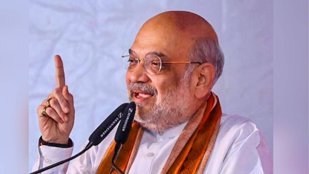 Amit Shah: তাহলে শেষ পর্যন্ত ক’টা পুজোর উদ্বোধন করছেন অমিত শাহ? যাচ্ছেন তো সন্তোষ মিত্র স্কোয়ার?