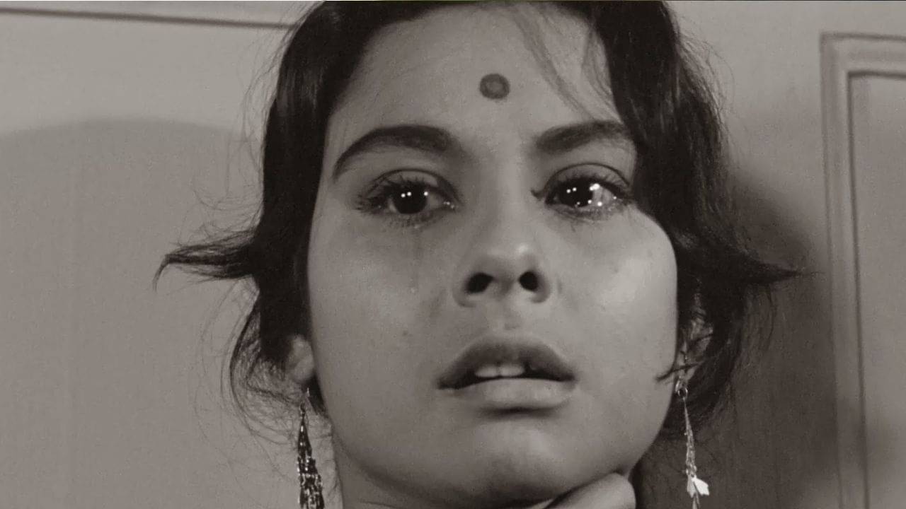 নিজেকে শেষ করে দিতে পারলেই..., কেন মরে যেতে চেয়েছিলেন মাধবী?