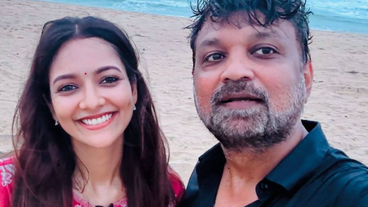 প্রেমেটেমে জড়ালে, জড়াতে পারো অনায়াসে...সৃজিত-সুস্মিতা প্রেম করছেন?