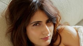 ২৪ বছরের ছোট নায়িকার সঙ্গে ‘প প’ নাচ, কাঞ্চনের সঙ্গে অজয়ের তুলনা